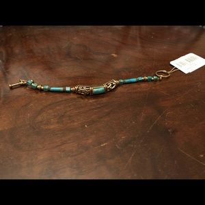 Pretty turquoise bracelet.